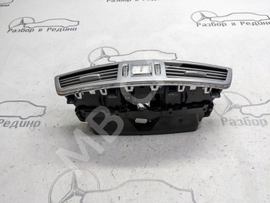 Воздуховод центральный MERCEDES-BENZ S-класс W221 (2005 - 2009) — Разборка Мерседес