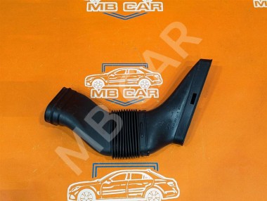 Патрубок воздушный MERCEDES-BENZ C-класс AMG W205/S205/C205/A205 (2014 - 2018) — Разборка Мерседес