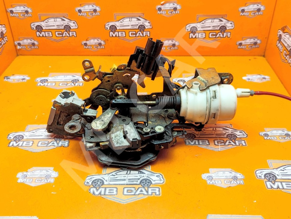 Замок двери передней правой MERCEDES-BENZ S-класс W140 (1991 - 1998) фото 1 — Разборка Мерседес