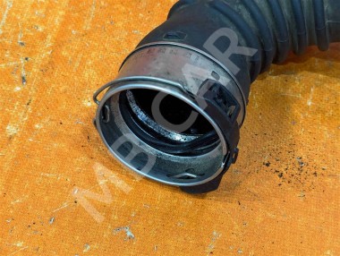 Патрубок интеркулера MERCEDES-BENZ CLA-класс C117/X117 (2013 - 2016) — Разборка Мерседес