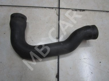 Патрубок радиатора MERCEDES-BENZ CLK-класс C208/W208 (1997 - 2000) — Разборка Мерседес