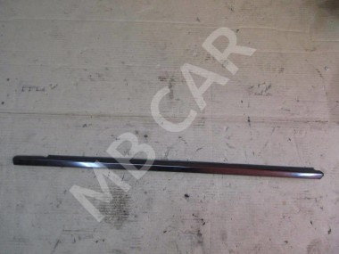 Молдинг стекла двери MERCEDES-BENZ E-класс W211/S211 (2002 - 2006) — Разборка Мерседес