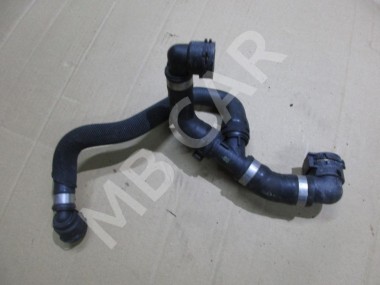 Патрубок ОЖ MERCEDES-BENZ GLC-класс X253 (2015 - 2019) — Разборка Мерседес