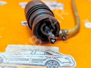 Насос омывателей MERCEDES-BENZ C-класс W202/S202 (1993 - 1997) &mdash; Разборка Мерседес