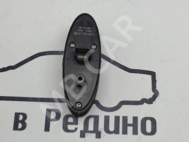 Кнопка стеклоподъемников MERCEDES-BENZ E-класс W211/S211 (2002 - 2006) — Разборка Мерседес