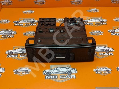 Пепельница MERCEDES-BENZ M-класс W164 (2005 - 2008) — Разборка Мерседес