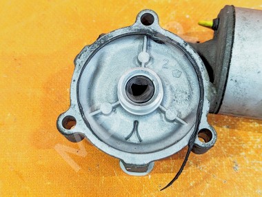 Моторчик раздаточной коробки MERCEDES-BENZ M-класс W163 (1997 - 2001) — Разборка Мерседес