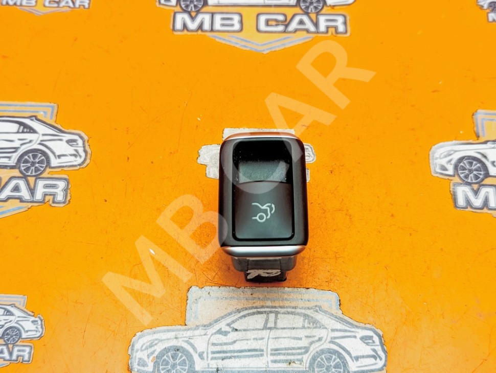 Кнопка закрытия багажника MERCEDES-BENZ C-класс W204/S204/С204 рестайлинг (2011 - 2015) фото 1 &mdash; Разборка Мерседес