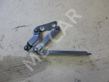 Петля капота MERCEDES-BENZ A-класс W168 рестайлинг (2001 - 2004) — Разборка Мерседес
