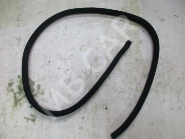 Уплотнитель дверного проема ( на кузове ) MERCEDES-BENZ CL-класс AMG C216 рестайлинг (2010 - 2014) — Разборка Мерседес