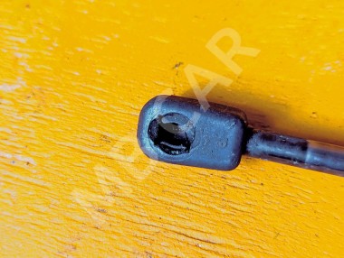 Амортизатор капота MERCEDES-BENZ CLK-класс C208/A208 (1997 - 2000) &mdash; Разборка Мерседес