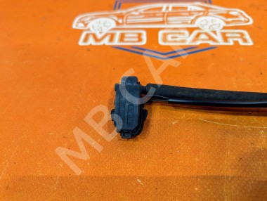 Форсунка омывателя лобового стекла MERCEDES-BENZ A-класс W169 (2004 - 2008) — Разборка Мерседес