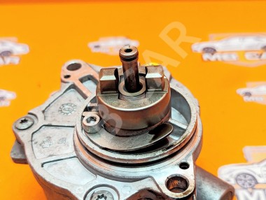 Насос вакуумный MERCEDES-BENZ M-класс W163 рестайлинг (2001 - 2005) — Разборка Мерседес