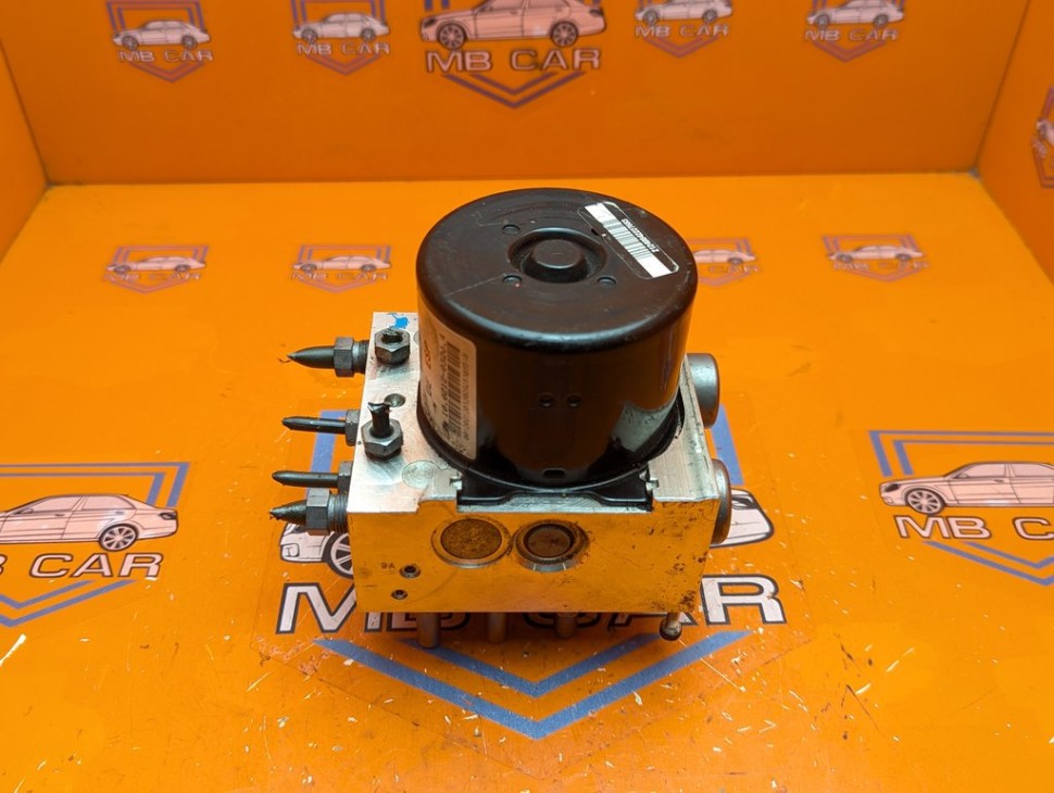 Блок ABS MERCEDES-BENZ C-класс W204/S204 (2006 - 2011) фото 1 &mdash; Разборка Мерседес