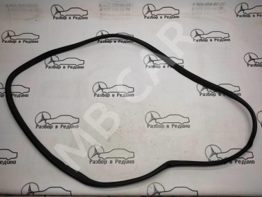 Уплотнитель дверного проема ( на кузове ) MERCEDES-BENZ GLS-класс X166 (2015 - 2019) — Разборка Мерседес