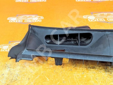 Воздухозаборник MERCEDES-BENZ GLK-класс X204 (2008 - 2012) — Разборка Мерседес