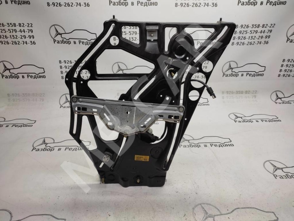 Стеклоподъемник задний правый MERCEDES-BENZ CLK-класс C208/A208 рестайлинг (1999 - 2003) фото 1 — Разборка Мерседес