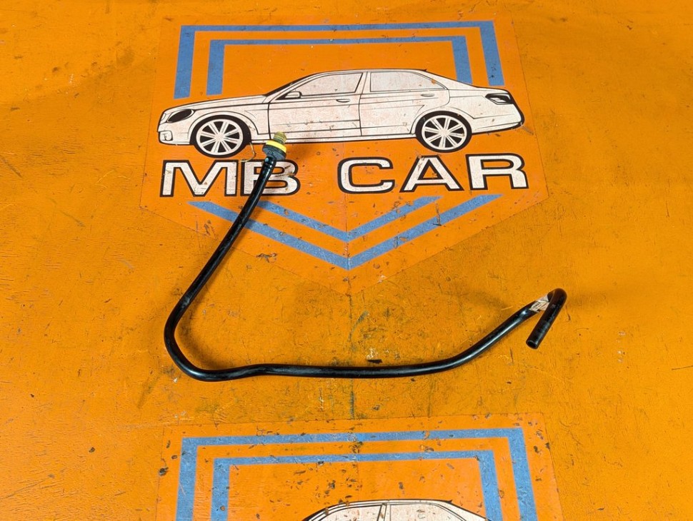 Трубка вакуумная MERCEDES-BENZ M-класс W163 (1997 - 2001) фото 1 &mdash; Разборка Мерседес