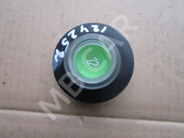 Кнопка закрытия багажника MERCEDES-BENZ S-класс W220 (1998 - 2005) — Разборка Мерседес