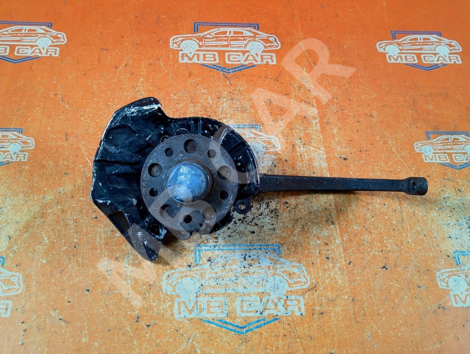 Кулак поворотный передний левый MERCEDES-BENZ S-класс W220 (1998 - 2005) фото 1 &mdash; Разборка Мерседес