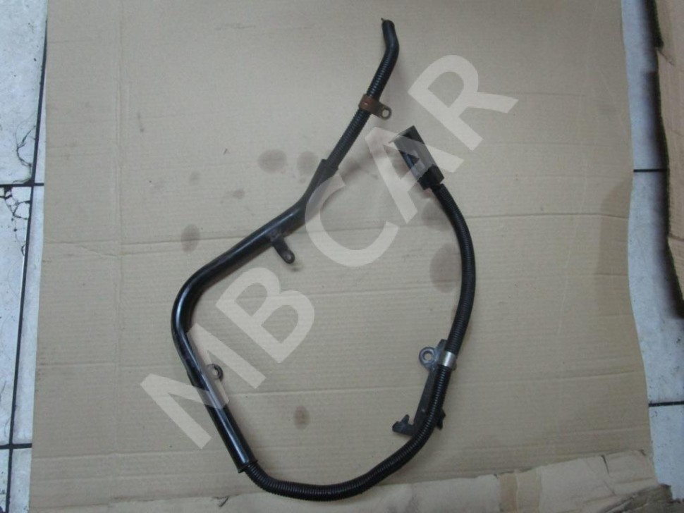 Провод генератора MERCEDES-BENZ C-класс W203/S203/CL203 (2000 - 2004) фото 1 — Разборка Мерседес