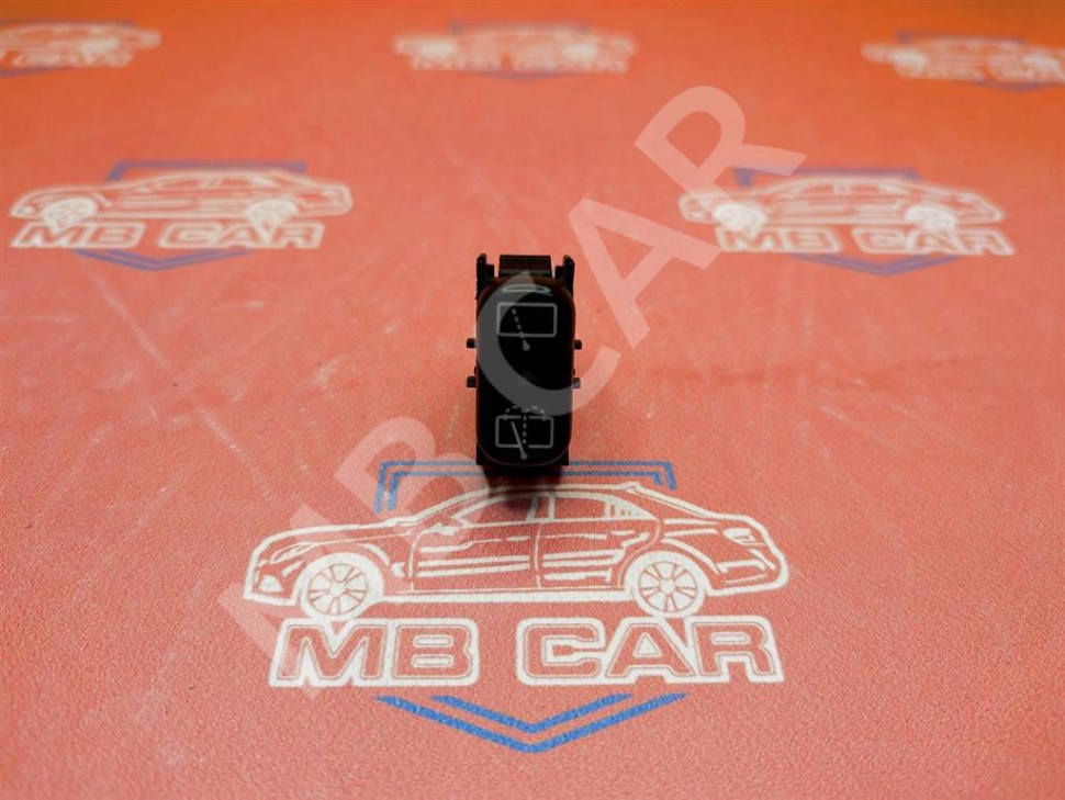 Кнопка MERCEDES-BENZ M-класс W163 рестайлинг (2001 - 2005) фото 1 — Разборка Мерседес