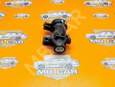 Личинки дверей MERCEDES-BENZ C-класс W204/S204/С204 рестайлинг (2011 - 2015) — Разборка Мерседес