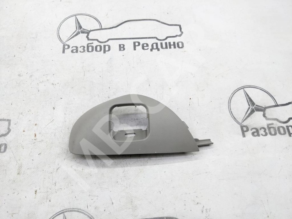 Накладка сидения MERCEDES-BENZ S-класс W220 рестайлинг (2002 - 2005) фото 1 — Разборка Мерседес