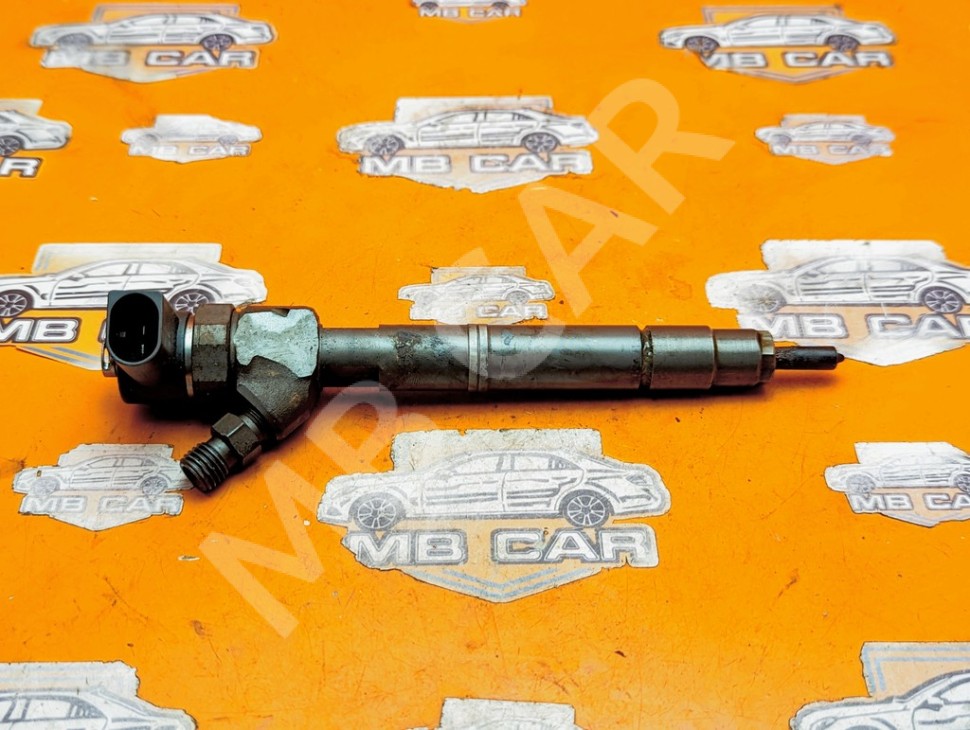 Форсунка ДИЗЕЛЬ MERCEDES-BENZ S-класс W220 (1998 - 2005) фото 1 &mdash; Разборка Мерседес