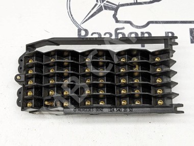 Блок предохранителей MERCEDES-BENZ W124 W124/S124/C124/A124 (1984 - 1993) — Разборка Мерседес