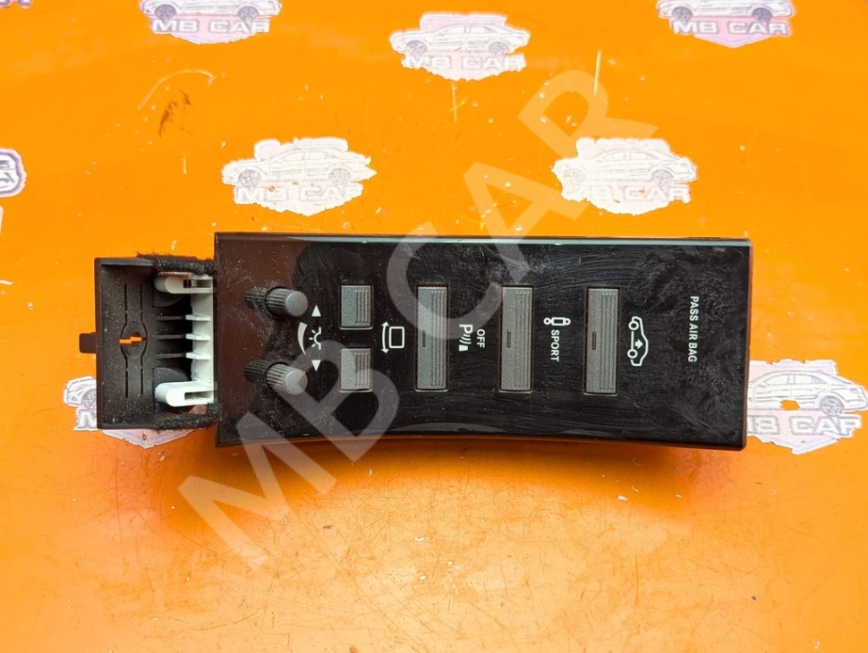 Блок кнопок MERCEDES-BENZ S-класс W221 рестайлинг (2009 - 2013) фото 1 &mdash; Разборка Мерседес