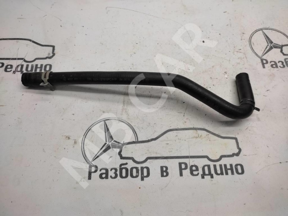 Патрубок ОЖ MERCEDES-BENZ S-класс W220 (1998 - 2005) фото 1 — Разборка Мерседес