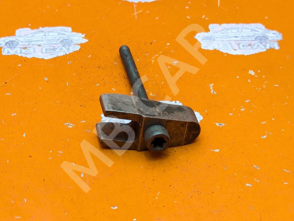 Кронштейн крепления форсунок MERCEDES-BENZ Sprinter W906 (2006 - 2019) фото 1 &mdash; Разборка Мерседес