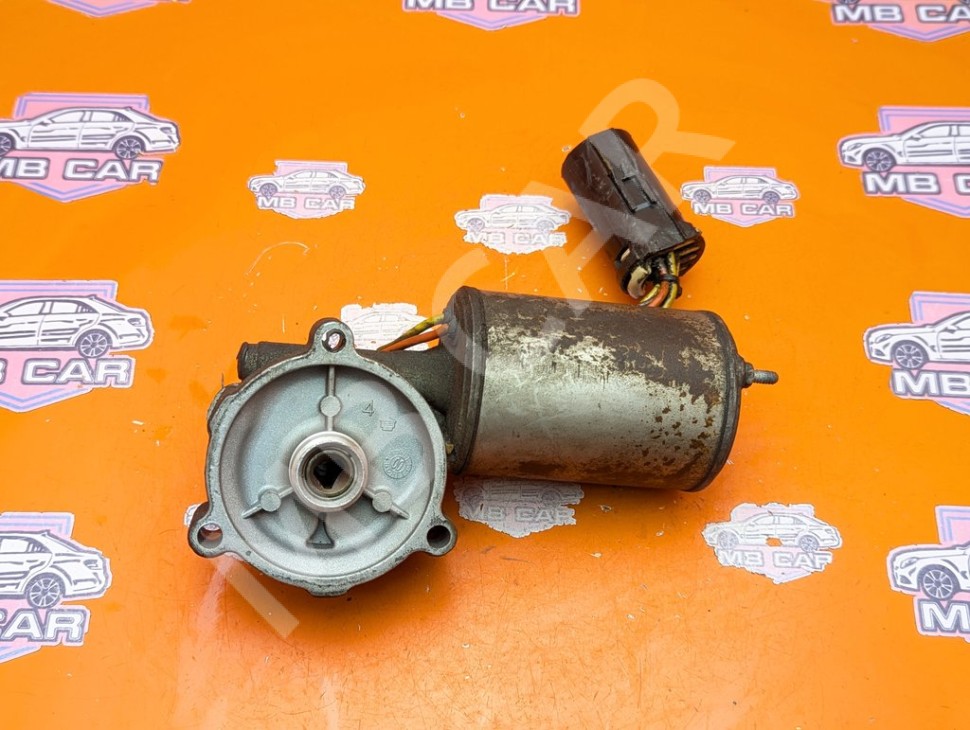 Моторчик раздаточной коробки MERCEDES-BENZ M-класс W163 рестайлинг (2001 - 2005) фото 1 &mdash; Разборка Мерседес