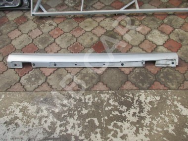 Порог пластиковый правый MERCEDES-BENZ CLK-класс C209/W209 (2002 - 2005) — Разборка Мерседес