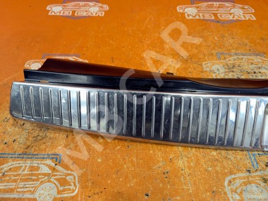 Накладка замка багажника MERCEDES-BENZ C-класс W204/S204 (2006 - 2011) — Разборка Мерседес