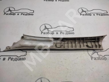 Накладка передней стойки MERCEDES-BENZ E-класс W211/S211 (2002 - 2006) — Разборка Мерседес