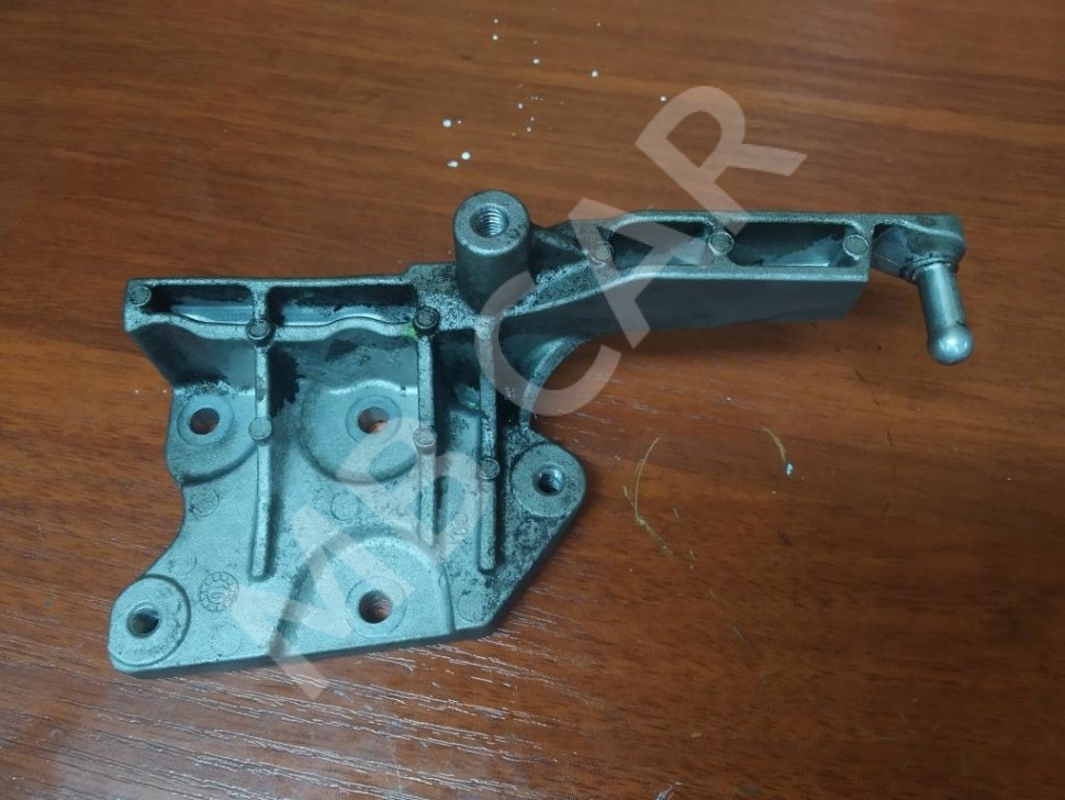 Кронштейн корпуса воздушного фильтра MERCEDES-BENZ GLC-класс X253 (2015 - 2019) фото 1 &mdash; Разборка Мерседес