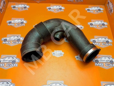 Патрубок воздушный MERCEDES-BENZ C-класс W203/S203/CL203 (2000 - 2004) — Разборка Мерседес