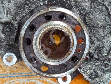 Кулак поворотный передний правый MERCEDES-BENZ E-класс W213/S213/C238/A238 (2016 - 2021) — Разборка Мерседес