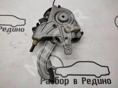 Педаль ручника MERCEDES-BENZ E-класс W210/S210 (1995 - 1999) — Разборка Мерседес