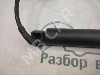 Амортизатор крышки багажника MERCEDES-BENZ GLE-класс W166 (2015 - 2018) — Разборка Мерседес