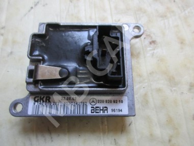 Реле моторчика печки MERCEDES-BENZ M-класс W163 рестайлинг (2001 - 2005) — Разборка Мерседес