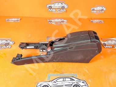 Подлокотник MERCEDES-BENZ GLK-класс X204 (2008 - 2012) &mdash; Разборка Мерседес