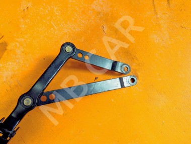 Поводок дворников MERCEDES-BENZ M-класс W166 (2011 - 2015) &mdash; Разборка Мерседес