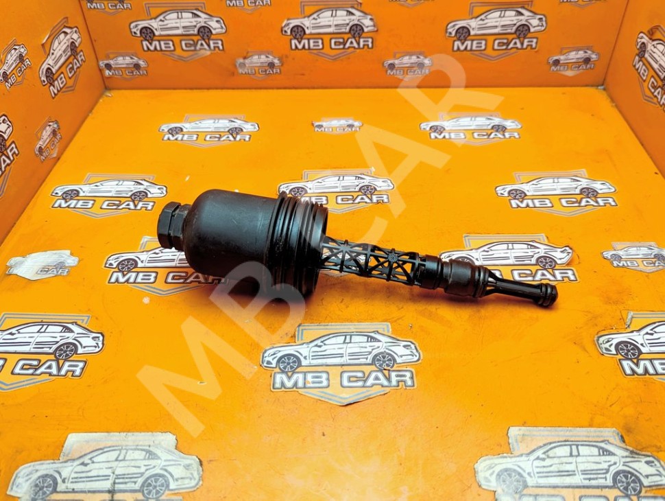 Крышка масляного фильтра MERCEDES-BENZ C-класс W203/S203/CL203 рестайлинг (2004 - 2008) фото 1 &mdash; Разборка Мерседес