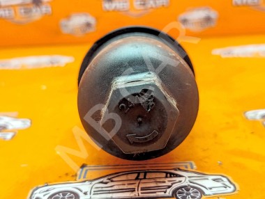 Крышка масляного фильтра MERCEDES-BENZ C-класс W203/S203/CL203 рестайлинг (2004 - 2008) &mdash; Разборка Мерседес