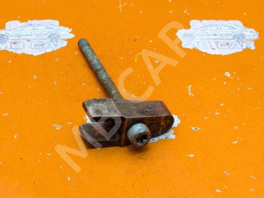 Кронштейн крепления форсунок MERCEDES-BENZ Sprinter W906 (2006 - 2019) &mdash; Разборка Мерседес