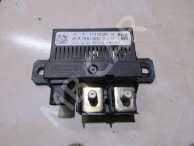 Реле зарядки аккумулятора MERCEDES-BENZ C-класс W204/S204/С204 рестайлинг (2011 - 2015) — Разборка Мерседес