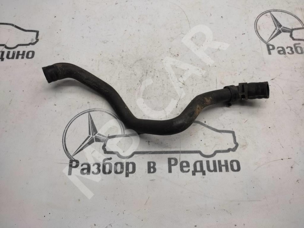 Патрубок ОЖ MERCEDES-BENZ VANEO W414 (2001 - 2005) фото 1 — Разборка Мерседес